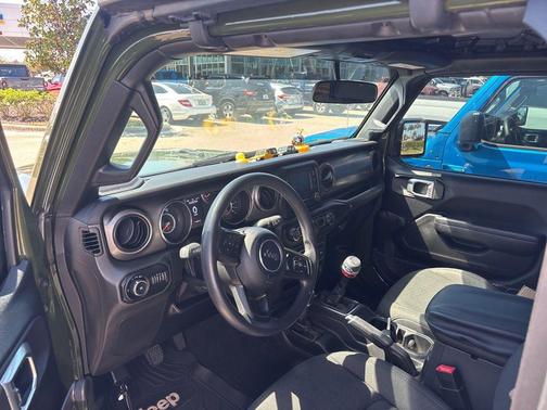 2020 Jeep Wrangler Sport