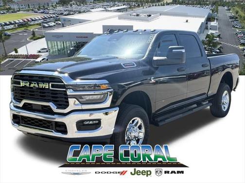 2025 RAM 2500 Tradesman Crew Cab 4x4 6'4' Box