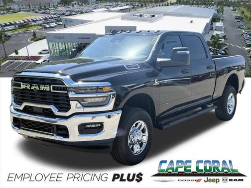 2025 RAM 2500 Tradesman Crew Cab 4x4 6'4' Box