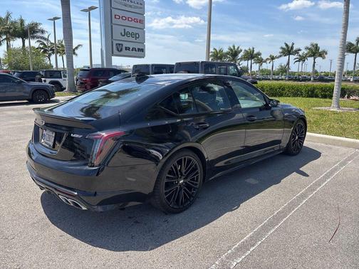 2022 Cadillac CT5-V V-Series