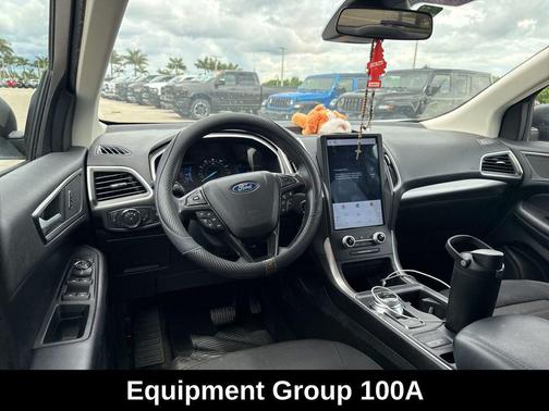 2021 Ford Edge SE