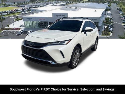 Blizzard Pearl 2022 Toyota Venza XLE