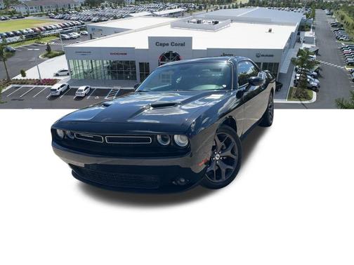 2018 Dodge Challenger SXT