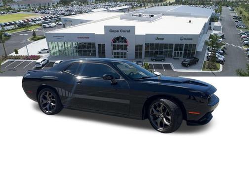 2018 Dodge Challenger SXT