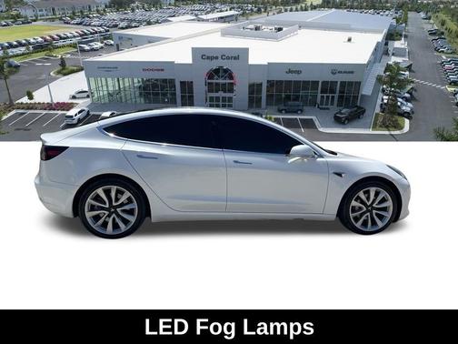 Pearl White Multi-Coat 2018 Tesla Model 3 Long Range