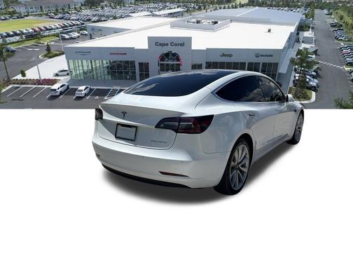 Pearl White Multi-Coat 2018 Tesla Model 3 Long Range
