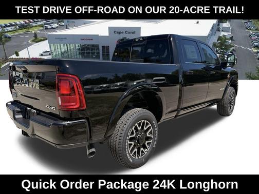 Diamond Black Crystal Pearlcoat 2026 RAM 2500 Longhorn