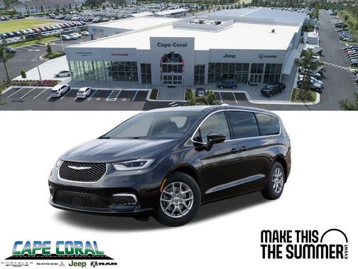 Diamond Black Crystal Pearlcoat 2026 Chrysler Pacifica L