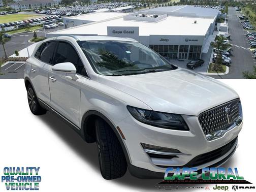 White Platinum Metallic Tri-Coat 2019 Lincoln MKC Reserve