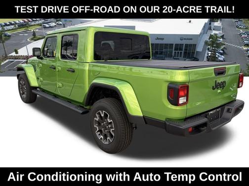 2026 Jeep Gladiator Sahara 4x4