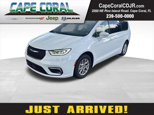 2021 Chrysler Pacifica Touring L