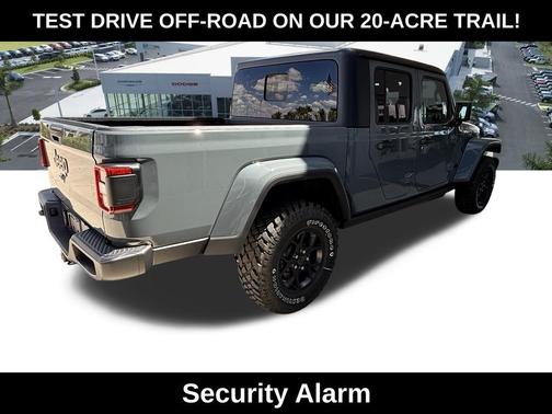 Anvil Clearcoat 2026 Jeep Gladiator Willys 4x4