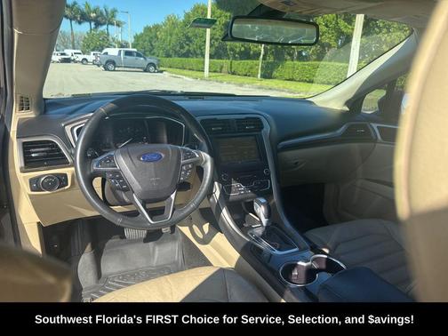 2016 Ford Fusion Hybrid SE