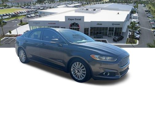2016 Ford Fusion Hybrid SE