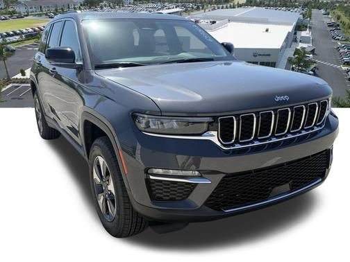 2025 Jeep Grand Cherokee 4xe Base