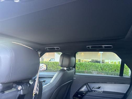 2024 Land Rover Range Rover Sport SE