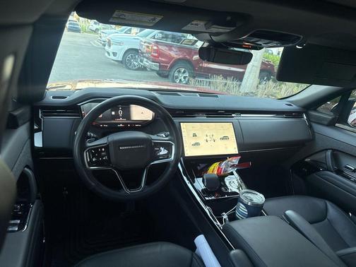 2024 Land Rover Range Rover Sport SE