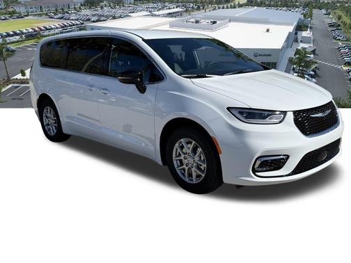 2026 Chrysler Pacifica L