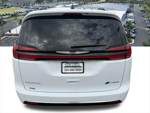 2025 Chrysler Pacifica L