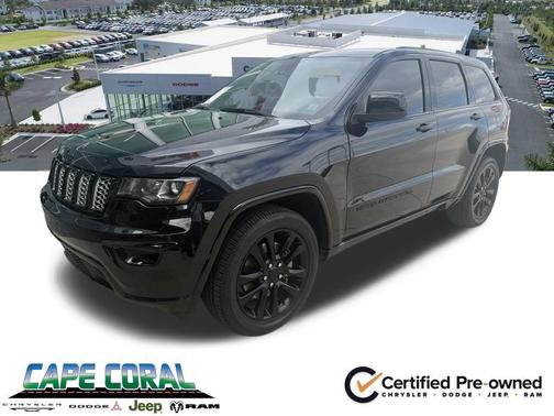 2022 Jeep Grand Cherokee Laredo