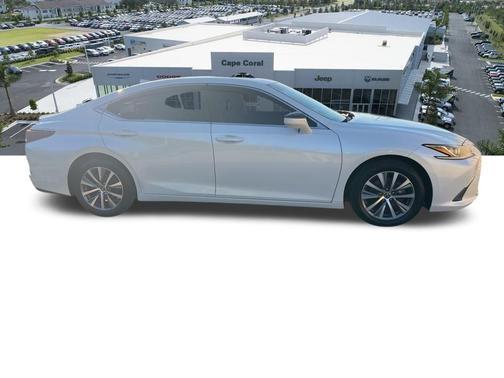 2020 Lexus ES 350 Base