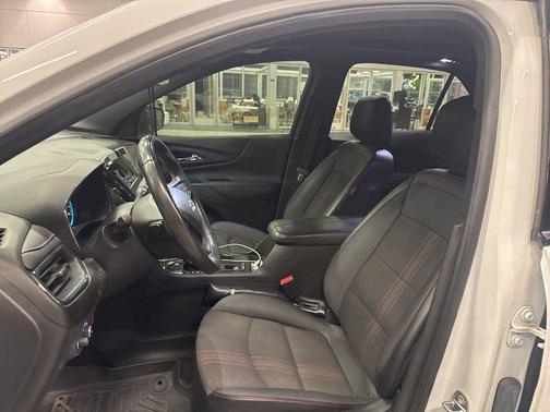 Summit White 2022 Chevrolet Equinox FWD RS