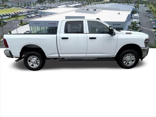2025 RAM 2500 Tradesman Crew Cab 4x4 6'4' Box