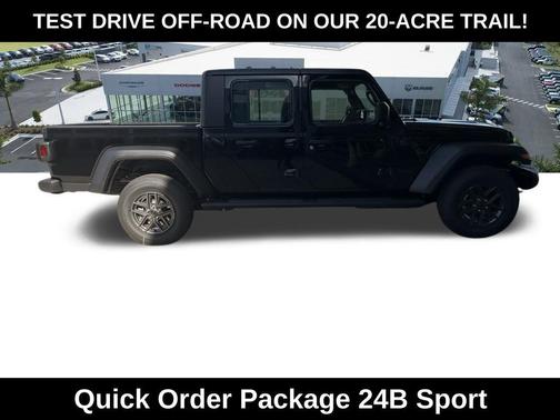 Black Clearcoat 2026 Jeep Gladiator Sport