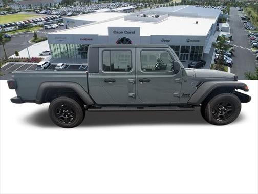 2025 Jeep Gladiator Sport