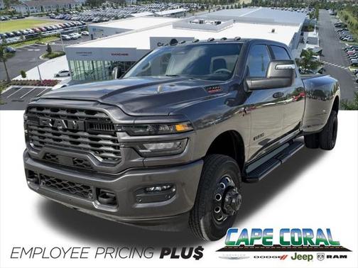 2025 RAM 3500 Big Horn Crew Cab 4x4 8' Box