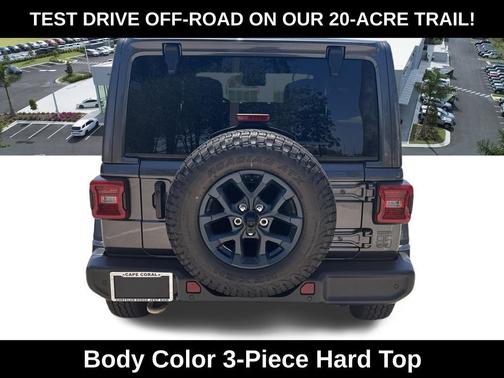 Black Clearcoat 2026 Jeep Wrangler 4-Door 85th Anniversary Edition