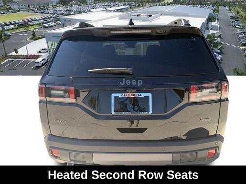 diamond black crystal pearlcoat 2026 Jeep Cherokee Overland