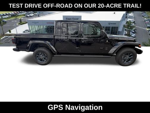 Black Clearcoat 2026 Jeep Gladiator 85th Anniversary Edition