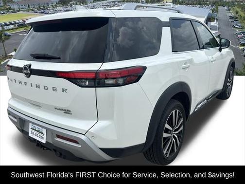 2023 Nissan Pathfinder Platinum 4WD