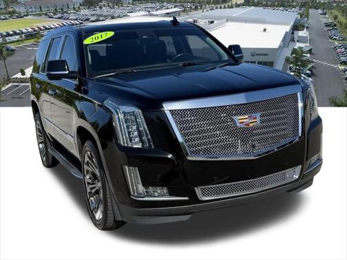 2017 Cadillac Escalade Luxury