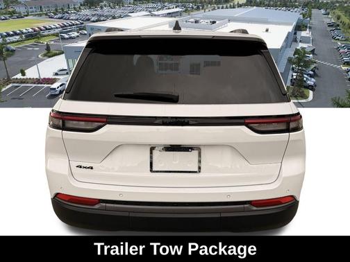 Bright White Clearcoat 2026 Jeep Grand Cherokee Limited