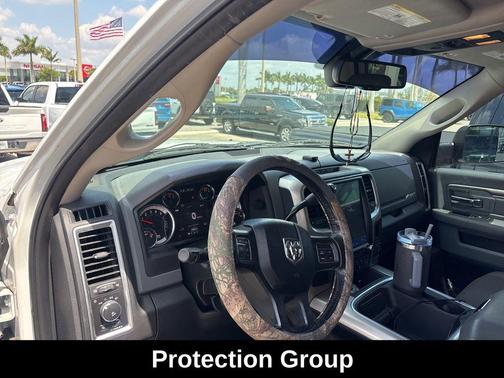 Bright White Clearcoat 2017 RAM 2500 Big Horn Crew Cab 4x4 6'4' Box