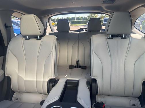 2023 Acura MDX Advance Package