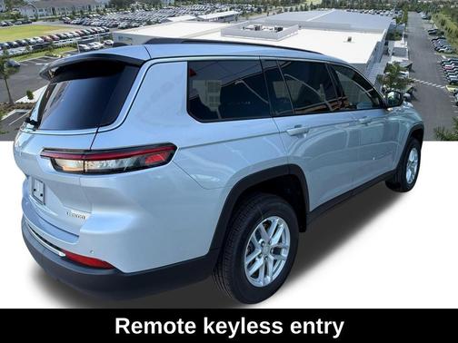 Silver Zynith 2026 Jeep Grand Cherokee L Laredo