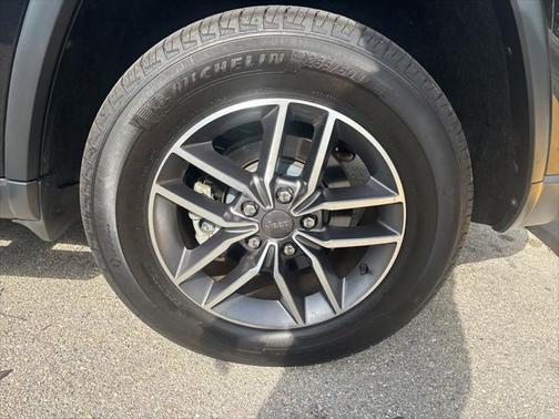 2022 Jeep Grand Cherokee Limited X