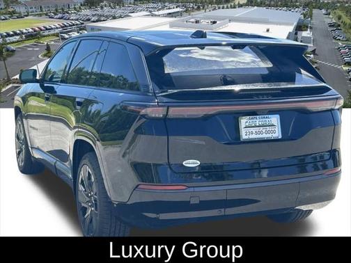2025 Jeep Wagoneer S Launch Edition