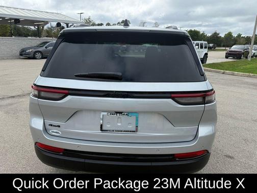 2025 Jeep Grand Cherokee Altitude