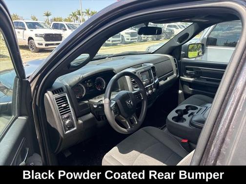 2024 RAM 1500 Classic Warlock Crew Cab 4x2 5'7' Box