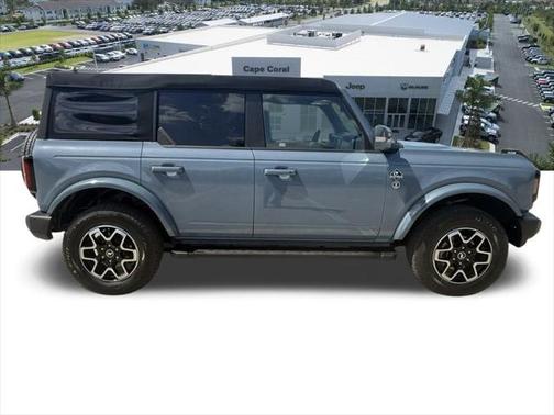 2024 Ford Bronco Outer Banks