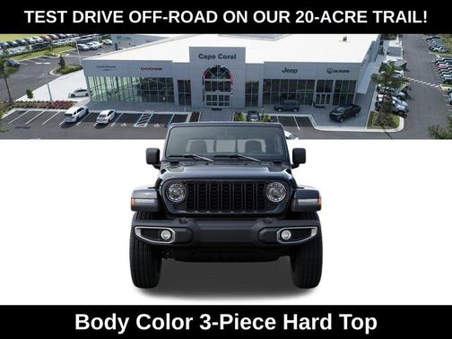 Black Clearcoat 2026 Jeep Gladiator Sahara 4x4