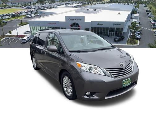2014 Toyota Sienna XLE