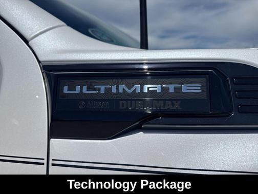 White Frost Tricoat 2024 GMC Sierra 3500 Denali