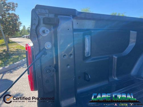Granite Crystal Metallic Clearcoat 2021 Jeep Gladiator 80th Anniversary 4x4