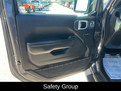 Granite Crystal Metallic Clearcoat 2021 Jeep Gladiator 80th Anniversary 4x4