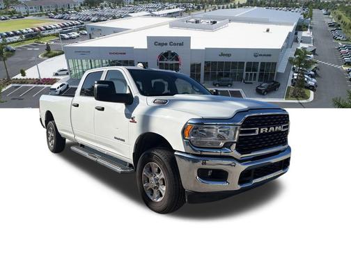 2024 RAM 3500 Big Horn Crew Cab 4x4 8' Box